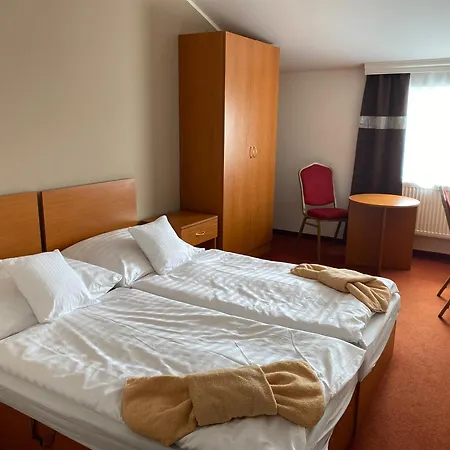 Hotel Cerny Orel Žatec