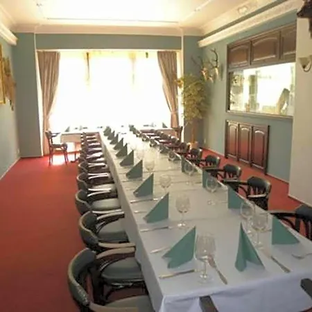 Cerny Orel Szálloda 3*