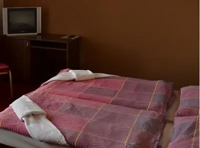 Cerny Orel Szálloda Žatec